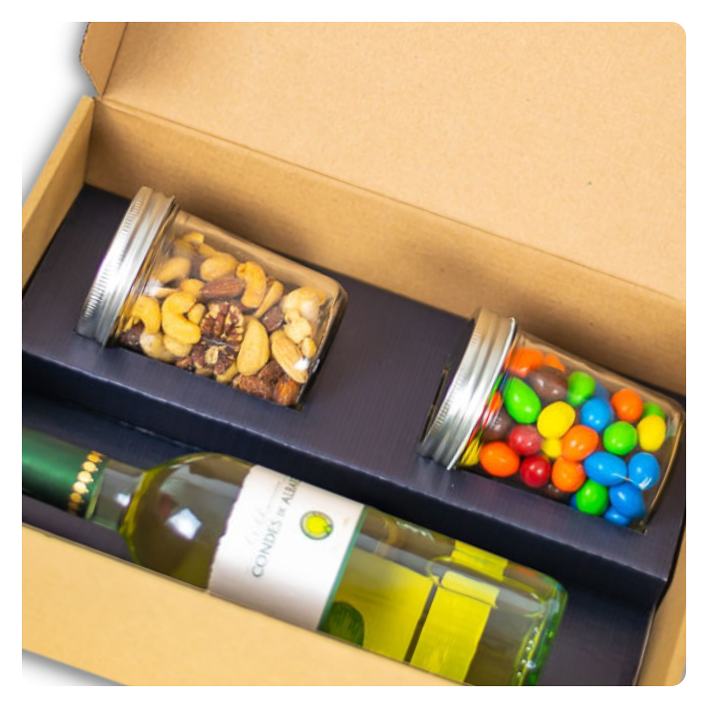 Vino+ Snacks Box